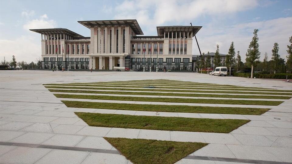 Beştepe'de EYT ve asgari ücret zirvesi