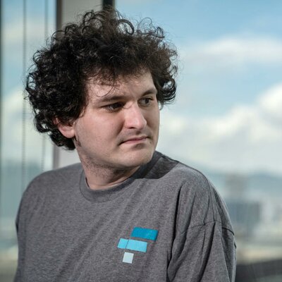 100 bin doları ve çalışan tek kredi kartı kaldı