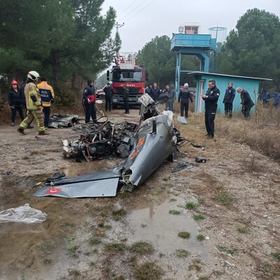 Bursa'da tek motorlu uçak düştü! 2 kişi hayatını kaybetti