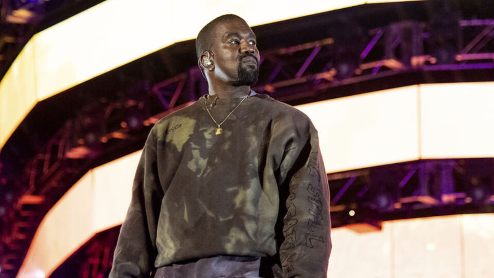 Kanye West kuralları ihlal etti, hesabı askıya alındı