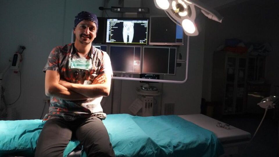 10 saat süren ameliyattan çıktı! Hasta yakını saldırdı!