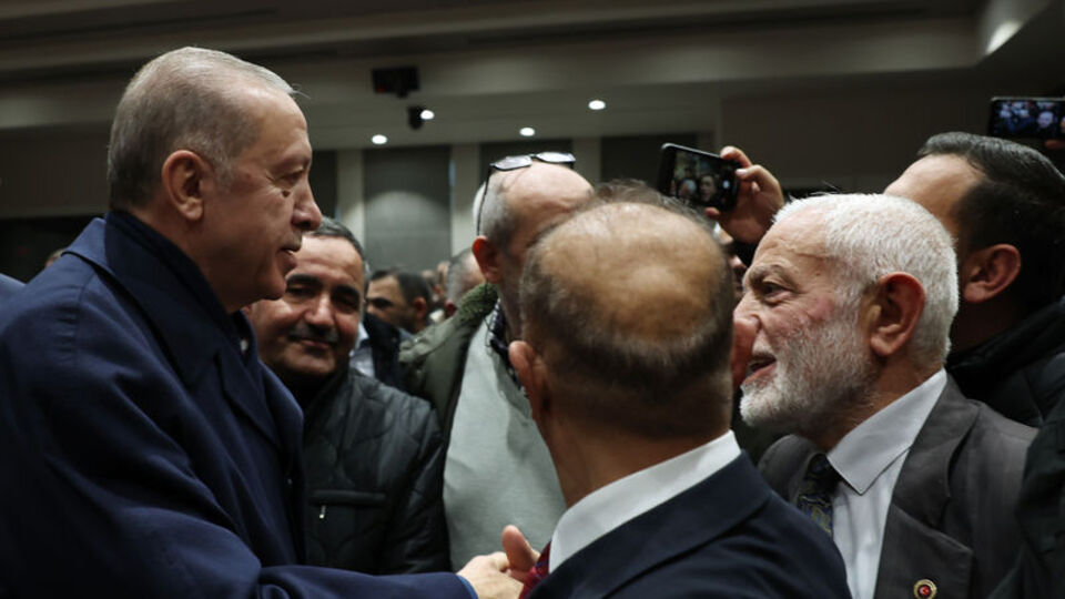 Cumhurbaşkanı Erdoğan minibüsçülerle görüştü