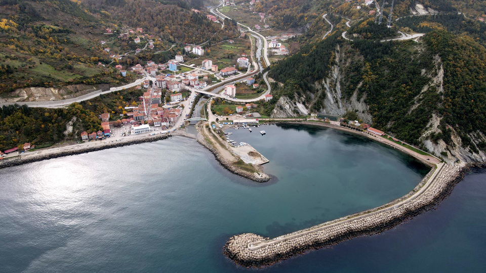 Bu ilçenin merkezinde 997 kişi ikamet ediyor!