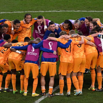 İlk çeyrek bileti Hollanda'nın