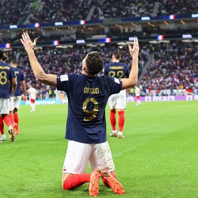 Giroud tarihe geçti!