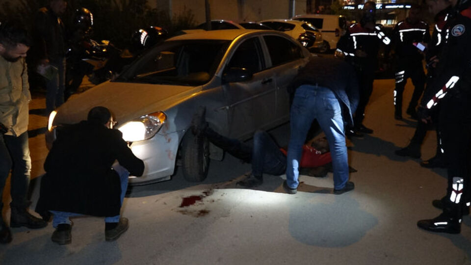 Araçtan indirip bıçakladılar! Kurşun yağmuru!