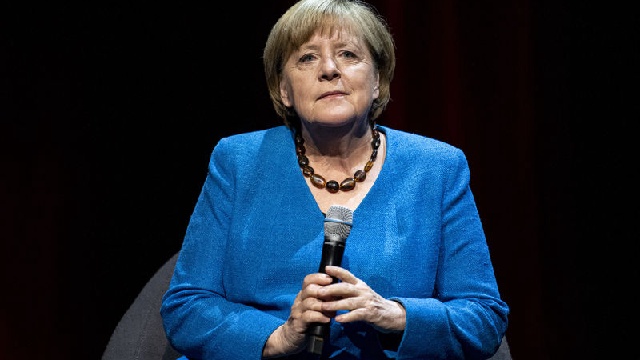 Merkel'den öz eleştiri