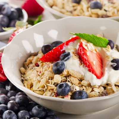 Sağlıklı besleneyim derken sağlığınızdan olmayın! Diyetisyenlerin bile 'Asla yemem' dediği besinleri hayatınızdan çıkarın