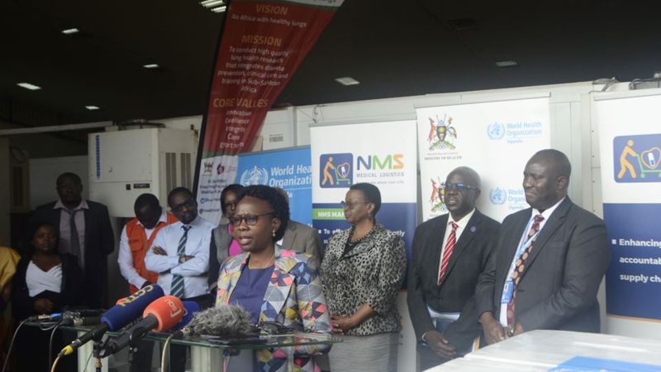 Ebola aşısının ilk sevkiyatı Uganda'ya ulaştı