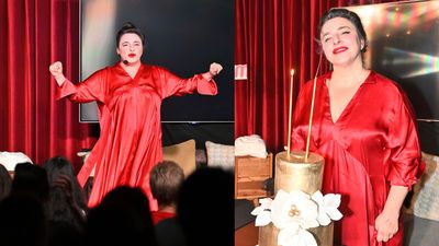 Sahnede sürpriz doğum günü