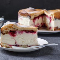 Bu tarif sıradan bir tarif değil! Dünya mutfağından Karpatka tatlısı sofraların baş tacı olacak