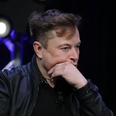 Eski Twitter çalışanlarından Musk'a ihtar