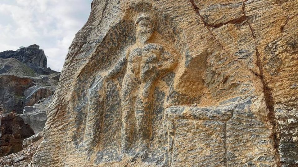 Dağcılar keşfetmişti... 2 bin yıllık!