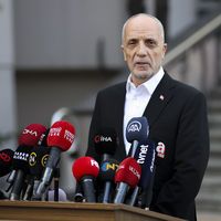 "Asgari ücretle ilgili bir teklifimiz yok"