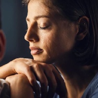 Üzüldüğünüzde boğazınıza bir yumru oturuyor mu?