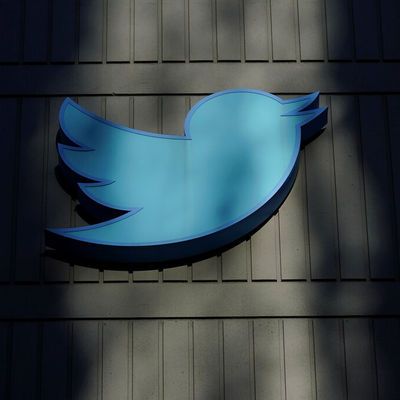 Twitter, danışman kurulunu feshetti