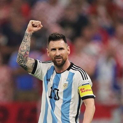 Rekorların adamı Messi!