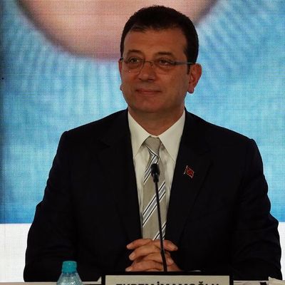Ekrem İmamoğlu'na hapis cezasını hukukçular değerlendirdi