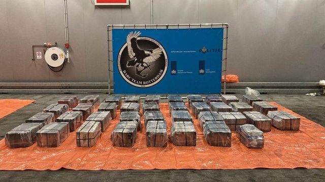 Hollanda'da 1 ton 279 kilogram kokain ele geçirildi