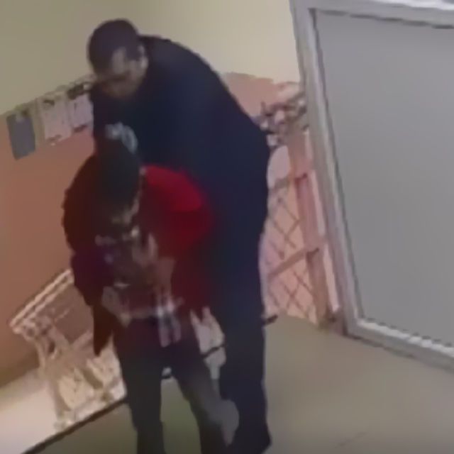Saniye saniye kamerada! Boğulmak üzereydi...
