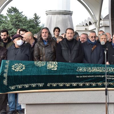 Ünlü şarkıcının acı günü