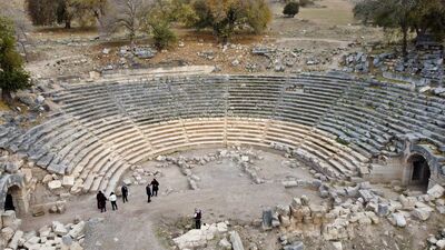 Çukurova'nın Efes'inde bulundu... Yunus kabartmalı!