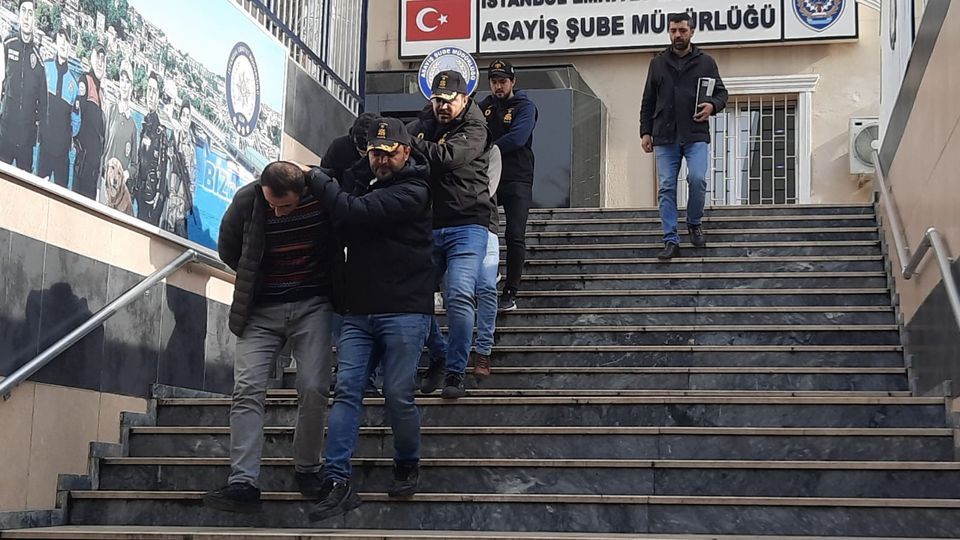 4.5 milyon liralık altınını aldılar! Yine aynı dolandırıcılık!