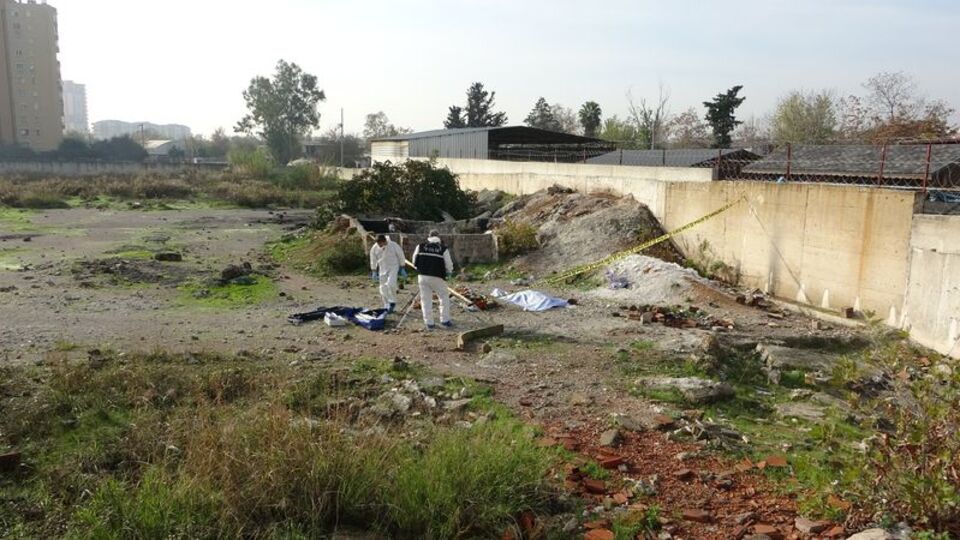 Boş arazide bulundu! Bir kadına ait cansız beden!