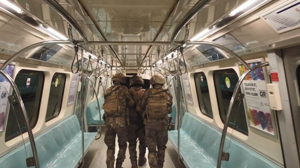 Metro, gemi, uçak! Özel harekat polislerinden tatbikat
