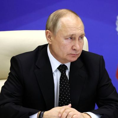 Putin'in 'yenilmez' dediği Avangard muharebe görevinde