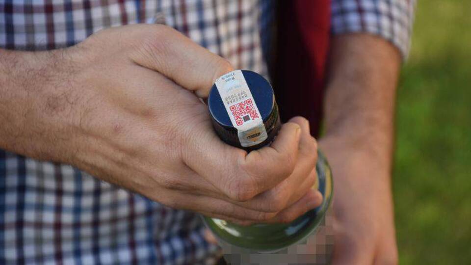 Sahte içki zehirlenmelerine karşı karekod uyarısı