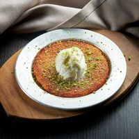 Püf noktasıyla ustalarına taş çıkartın! Yöresel lezzet Hatay usulü Künefe tarifi