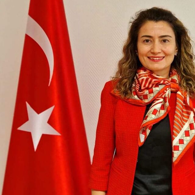 Stuttgart Başkonsolosluğu'na Makbule Koçak atandı