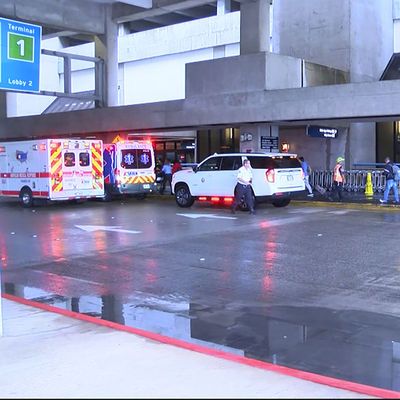 288 kişinin bulunduğu uçak türbülansa girdi: Yaralılar var