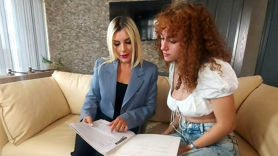 800 metre tartışmasında beyzbol sopasıyla saldırıya uğradılar!