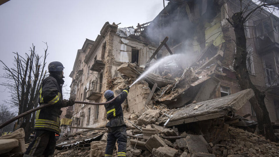 Kiev güne patlama sesleriyle uyandı