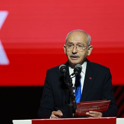 Kılıçdaroğlu: Bir parti başka bir partinin içişlerine karışmamalı
