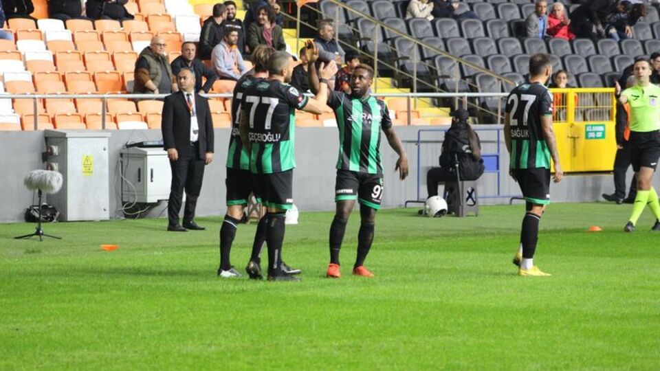 Denizlispor deplasmanda galip!