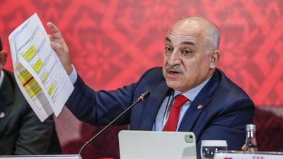 Süper Lig'de yeni dönem! Tek tek duyurdu