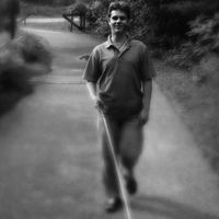 Gözlerini bebekken kaybetti, sesler yoluyla görmeye başladı: Ona Yarasa Adam diyorlar