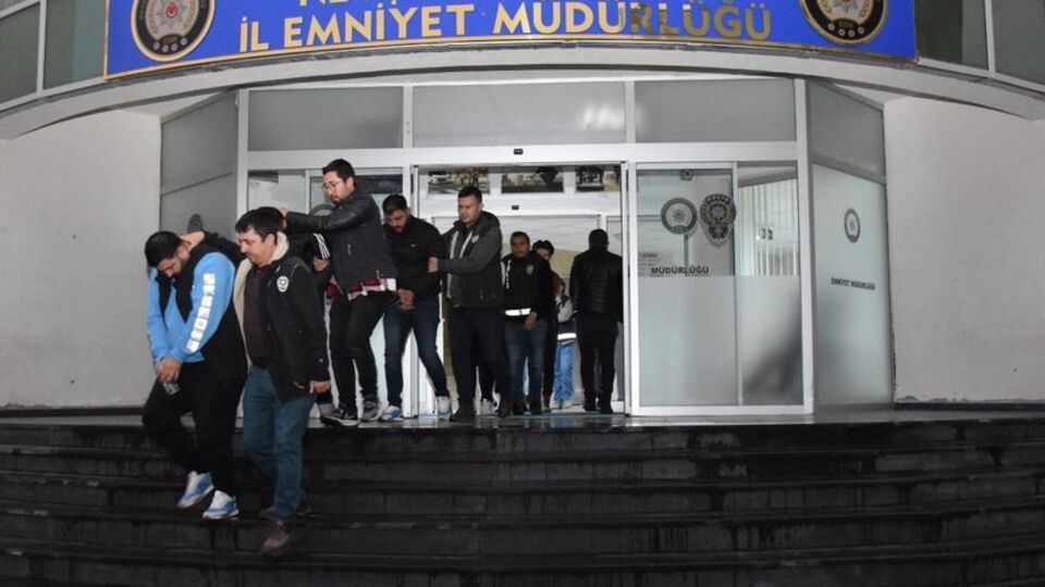 4 ilde bin kişiyi dolandırdılar! 50 milyon TL'lik vurgun!