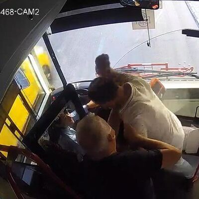 Otobüs şoförü Burçin'e saldıran yolcunun cezası belli oldu!