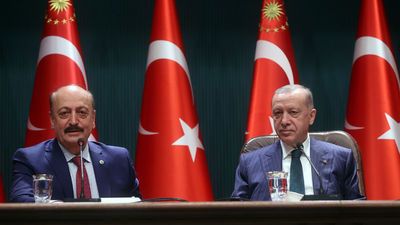 Beştepe'de asgari ücret zirvesi