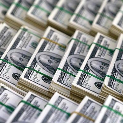 Dolar bazında zirvede