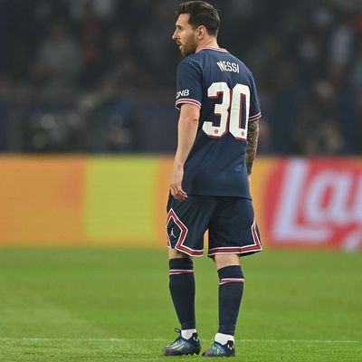 Resmi açıklama: Messi, Barcelona'ya dönecek mi?