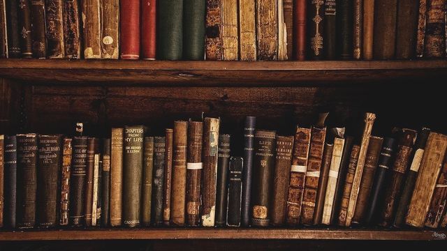 Kitap alıp da vermeyenler