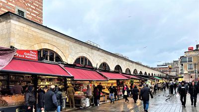 Eminönü'ne nasıl gidilir?