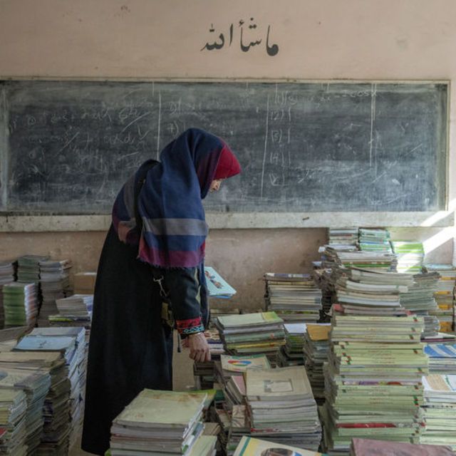 Taliban kadınlara yönelik eğitim yasağını savundu