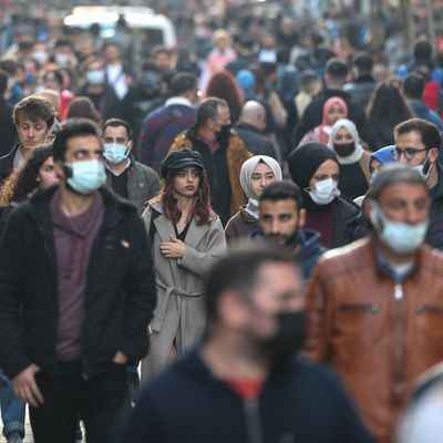 Covid sonrası kalıcı veya uzun süreli koku kaybının nedeni araştırıldı