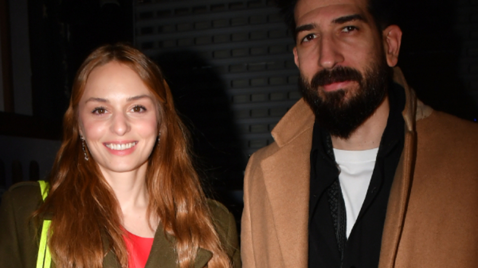 "Bizim ünlü arkadaşımız az"